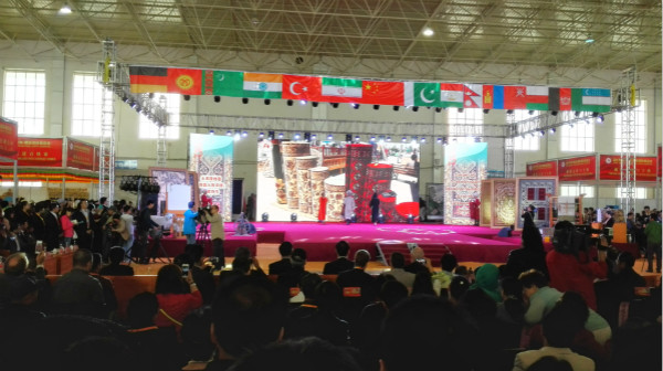 各國名毯齊薈萃  皇佳地毯展風(fēng)采